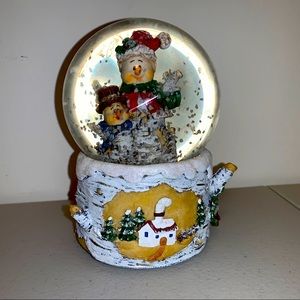 Snow Globe Snowmen Birch Waterglobe Musical
